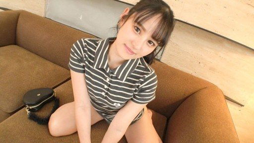 SIRO-5382 A Galva store clerk who captivates men all over the world at close range! She has been swimming for 10 years and her toned body and pussy will squeeze out all the men's s